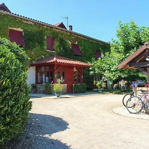 La Mare Aux Canards Couette-café