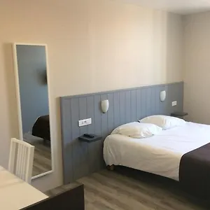 Logis Galland Hotel
