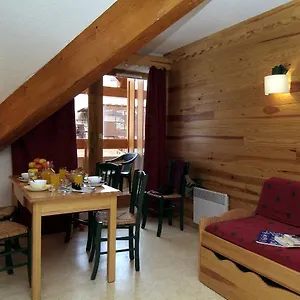 Odalys L'ecrin Des Neiges Hotel